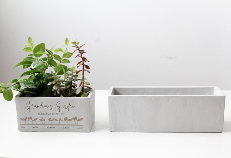 Custom Grandma's Garden Planter Box Gift Personalized Engraved gift for Grandparents image 3