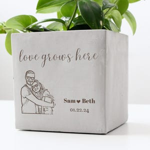 Personalized Love Grows Engraved Bride Groom Planter Pot, Custom Birthday Gift for Wife, Girlfriend Anniversary Gift, Plant Lover Pot