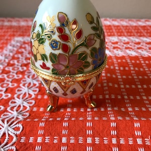 Vintage Hand Painted Egg Trinket Box