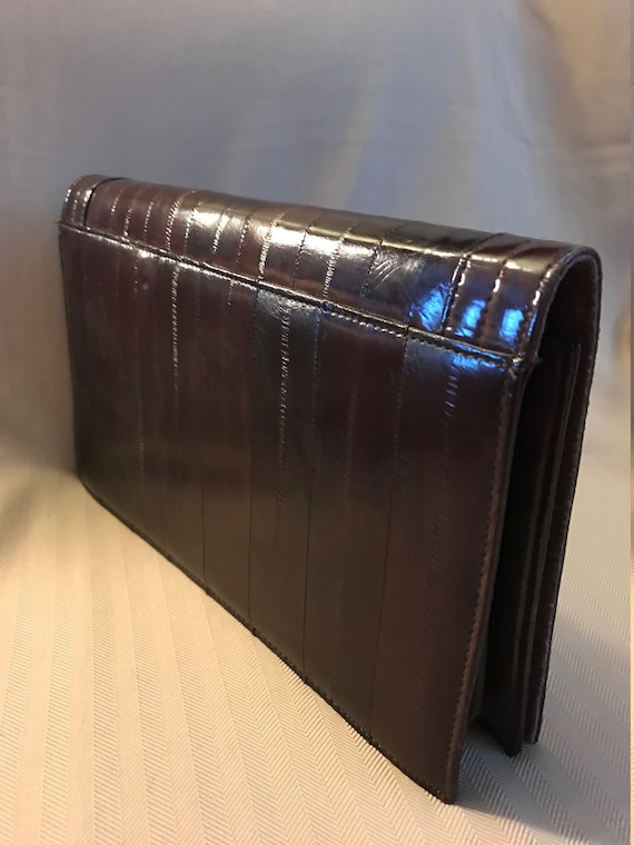 Elegant Design Eelskin Soft Leather Lipstick Case E 565 , Black