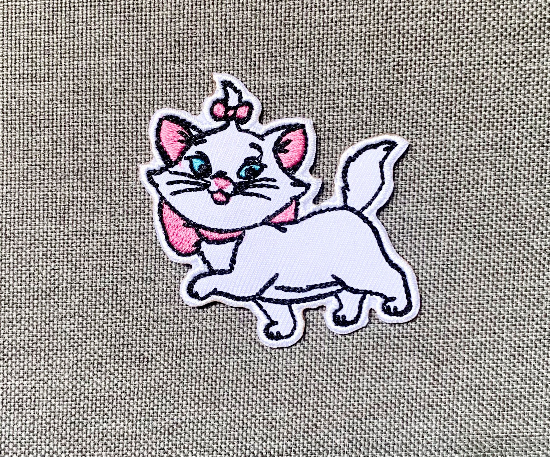 Benjamin Button Cat Patch – Carissaofthesea Embroidery