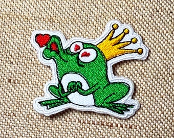 Kiss frog Patches iron on  King frog iron On patch patches for Jackets embroidery patch Patch for backpack0