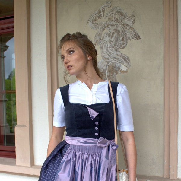 Dirndl aus Samt & Seide hergestellt in Bayern/ München ein festliches Kleid fürs Oktoberfest