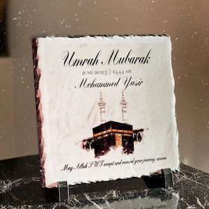 Marble Print Umrah Mubarak Gift Slate and Stand with Personalised Names - 20x20cm Islamic Gift, Hajj Gift Plaque