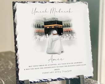 Schwergewicht Umrah Mubarak Geschenk Schiefer und Ständer für Männer mit personalisierten Namen - 20 x 20 cm Islamisches Geschenk, Hajj Geschenk Plakette