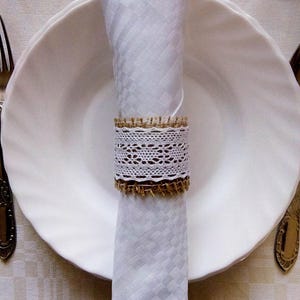 Burlap Napkin Anelli - Wedding Table Decor - Rustic Wedding Decor - Titolare del ginserista - Burlap e Matrimonio di pizzo - Decor matrimonio paese