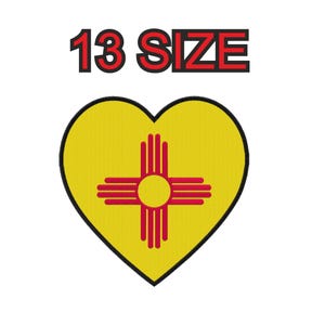 Peut inclure: Un patch en forme de cœur jaune avec le drapeau de l'État du Nouveau-Mexique. Le drapeau présente un symbole Zia rouge sur un fond jaune. Le texte "13 SIZE" est au-dessus du cœur.