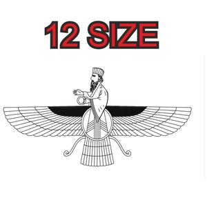 Könnte beinhalten: Eine Schwarzweißillustration einer geflügelten Figur mit Bart und Hut, mit dem Text "12 SIZE" darüber.