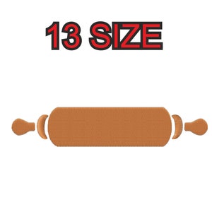 Peut inclure: Un rouleau à pâtisserie en bois brun avec des poignées à chaque extrémité. Le texte "13 SIZE" est au-dessus du rouleau à pâtisserie.