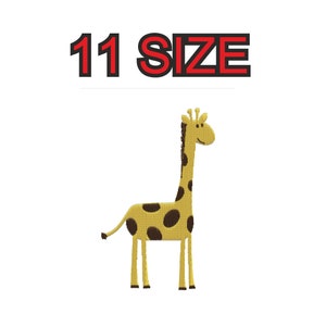 Peut inclure: Une girafe jaune avec des taches brunes, debout sur un fond blanc. Le texte "11 SIZE" est au-dessus de la girafe.