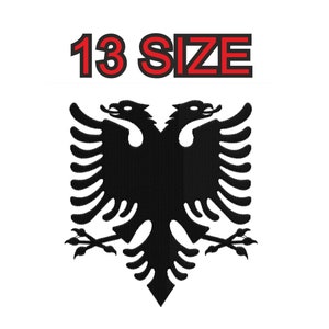 Puede incluir: Silueta en blanco y negro de un águila bicéfala, el símbolo nacional de Albania. El águila está mirando hacia adelante con las alas extendidas. El texto "13 SIZE" está por encima del águila.