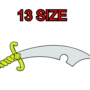Peut inclure: Illustration de dessin animé d'un sabre avec une poignée et une garde jaunes et une lame grise. Le texte "13 SIZE" est au-dessus du sabre en lettres rouges avec un contour noir.