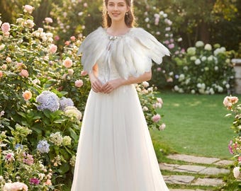 Deluxe White Feather Stripe Collar or Cape, Fantasy Feather Collar for Events, Costume, Carnival Cosplay