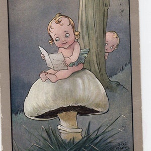 Carte postale ancienne signée par l'artiste HGC Marsh Lambert - Secrets d'amour, bébés fées lutins, champignon vénéneux, champignon, carte postale fantastique, art féerique