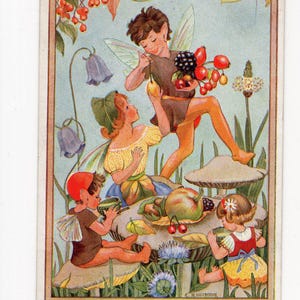 carte postale vintage d'art de fête de fées - art de lutin M Sherborne, illustration d'enfants, fées de fleurs, pique-nique, couleurs automnales, champignon vénéneux