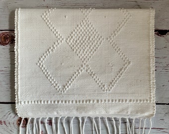 White table runner | Handmade woven table runner | Home decor | Kitchen decor