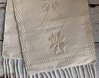 Beige table runner | Handmade woven table runner | Home decor | Kitchen decor