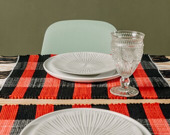 Set of 6 placemats  | Handmade black and red woven placemats | Home decor | Kitchen decor | Portuguese handicrafts