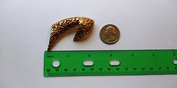 MCM Monet gold  pin, Monet ribbon brooch,  gold b… - image 4