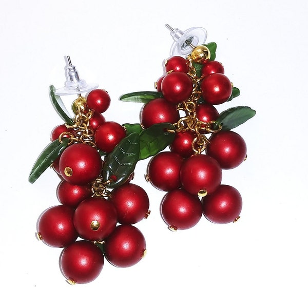 Red berry earrings, red grapes earrings, pearl cluster earring, red bead earrings, red berry dangles, plastic green leaves #1118