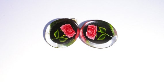 Reverse carved lucite, rose screw clips, rose cli… - image 6