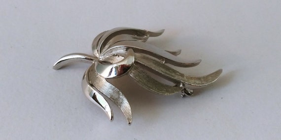 Crown Trifari pin, Crown Trifari brooch, Silver s… - image 3