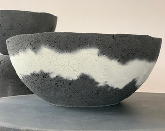 Two Tone Cloud Concrete Bowl 4"x 9.5"x 3.5"