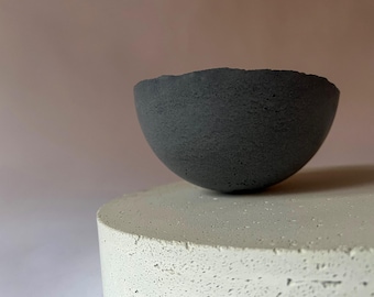 Raw Edge Concrete Bowl/Pot With Round Bottom