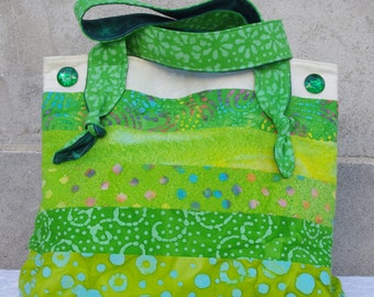 Strappy Shoulder Bag (Green Batik)