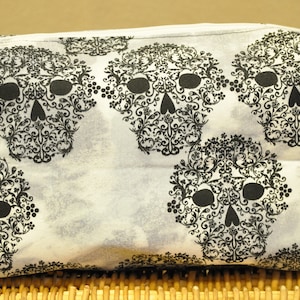 Large Cosmetic Bag (Day of the Dead Skulls)