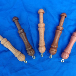 1&quot; WPI Tool, Wraps Per Inch. Yarn Gauge, available in Oak, Cherry and Cedar.  Gift for Spinner/ Knitter