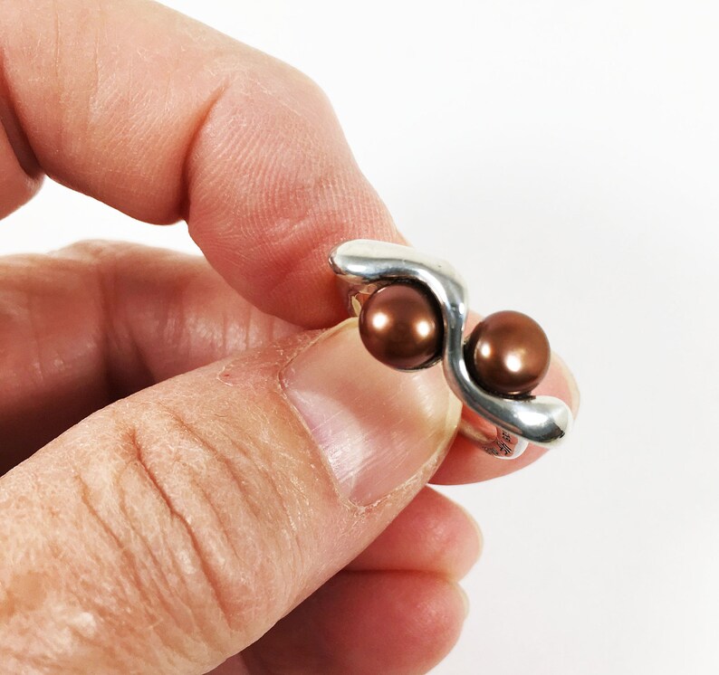 Sterling Silver Double Pearl Ring Signed 925 HG Israel Brown Cultured Pearls Vintage 1990s Size 5 34 Modernist Israeli Silver Abstract
