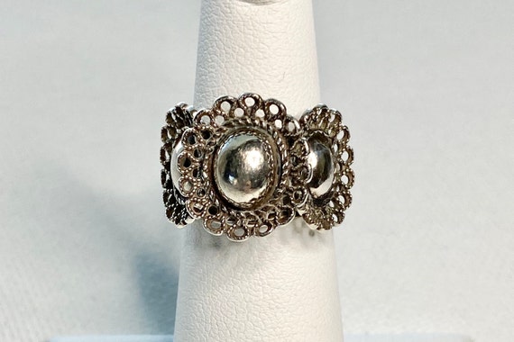 Sterling Silver Statement Ring Three Flowers Oval… - image 1