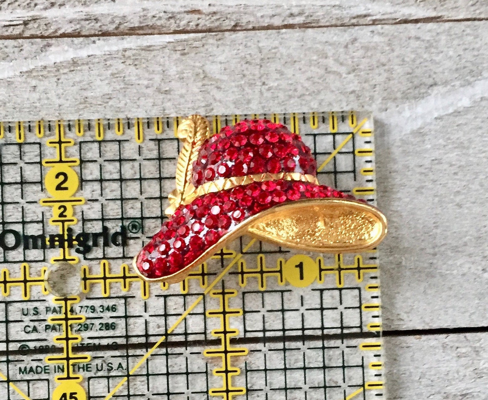 Gold Tone & Red Rhinestone Hat Pin Feather Accent Vintage 1980s 1990s ...