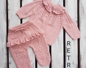 Knitted baby suit Clearance