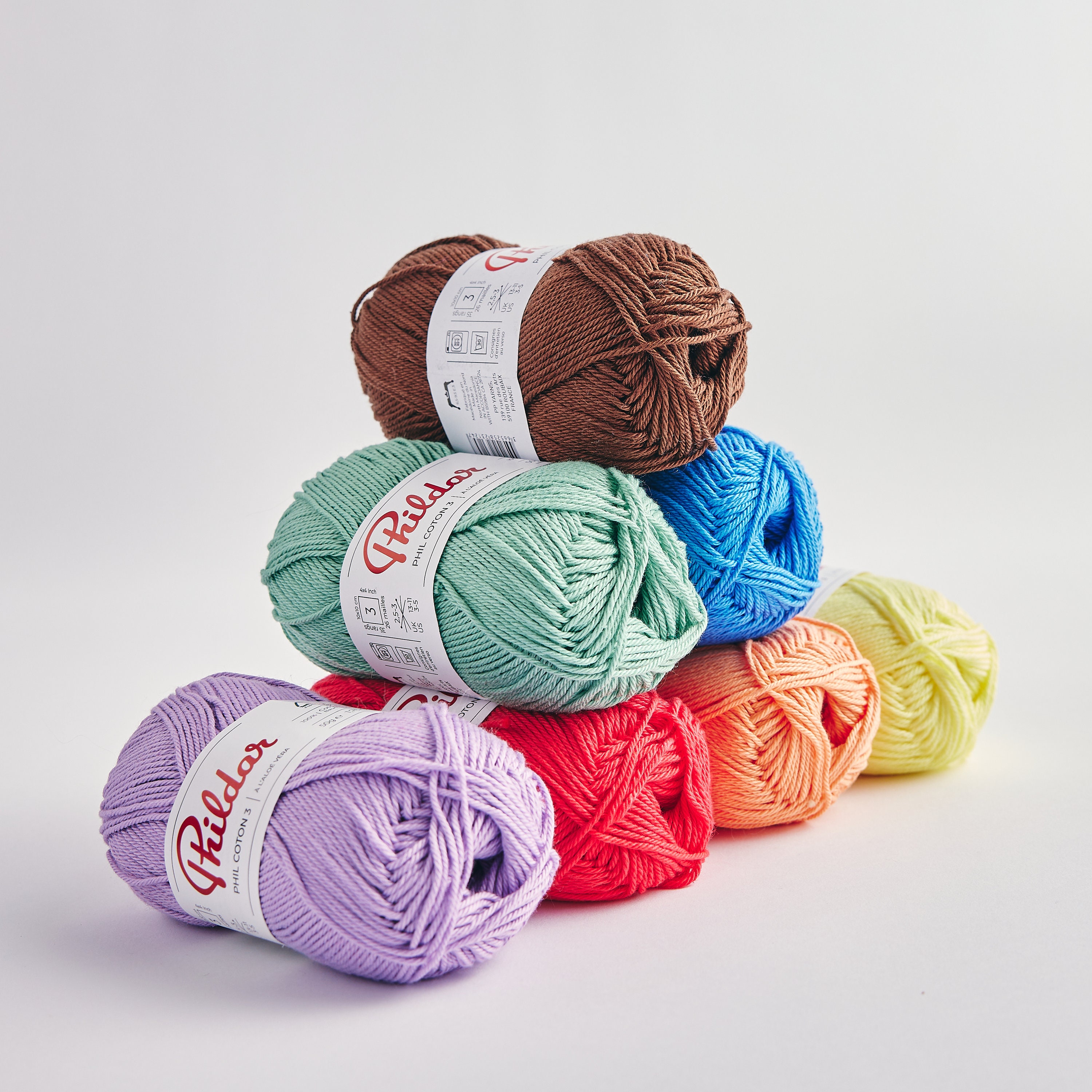 Perle 3/2 Cotton Cone Yarn – Lion Brand Yarn