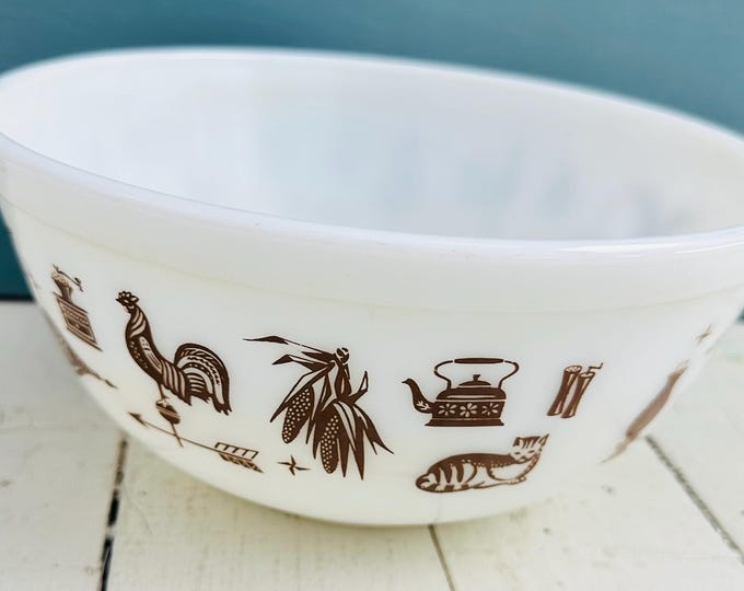 Vintage Early American 403 Pyrex 2.5 Quart Large Bowl