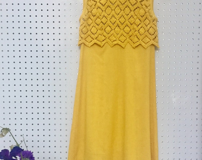 Vintage 1960's Sheath Dress, Women's Size XS, Vintage 1960s Yellow Dress, Vintage A-Line Summer Dress, 1960s Mod Dress