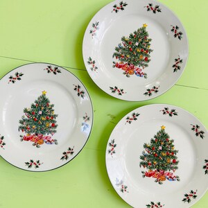Vintage Gibson Christmas Tree Small Plates Set of Three Christmas Dishes Floral Christmas Dining Holiday Dining Xmas Tablescapes