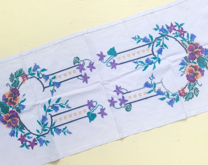 Vintage Cross-Stitch Dresser Runner, Vintage Embroidered Vanity Runner, Vintage Floral Embroidered Linen