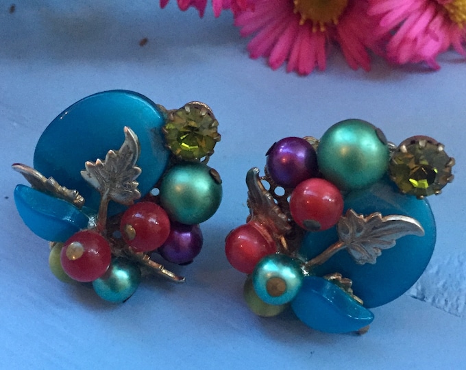 Vintage Mid Century Clip-On Earrings, 1950s Enamel and Bead Earrings, Mid Century Earrings, Mid Century Jewelry