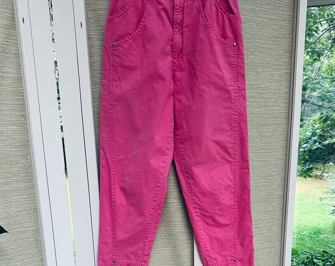 Vintage 80s pink pants, 1980s Union Bay pants, Women's size XS, Size 3, Baggy pants, 80s Streetwear, Bubble Gum Pink pants, pleated pants