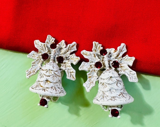 Vintage MCM Christmas Earrings Doods Clip Earrings Xmas Bell 60s Demi Parure White Enamel Bell Earrings Christmas Costume Jewelry