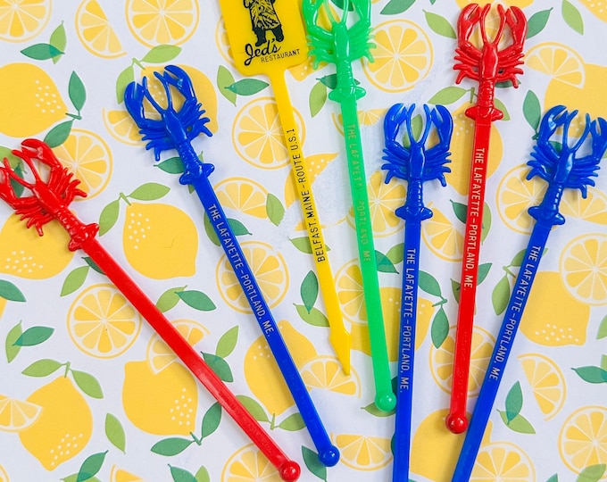 Vintage Lobster Swizzle Sticks, Vintage Maine Souvenir Cocktail Stirrer lot, Vintage Party Supplies, Beach Party Supplies, Vintage Party
