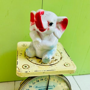 Vintage 1950s Elephant Bank, Vintage Elephant Nursery Decor, Ceramic Elephant Bank, Vintage Baby Gift, Mid Century Nursery Decor, Retro Bank
