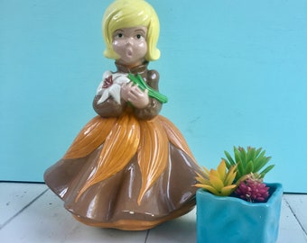 Vintage Retro Girl Statue, Vintage Atlantic Mold Girl Statue, Vintage Mod Girl Statue, Vintage Retro Collectible