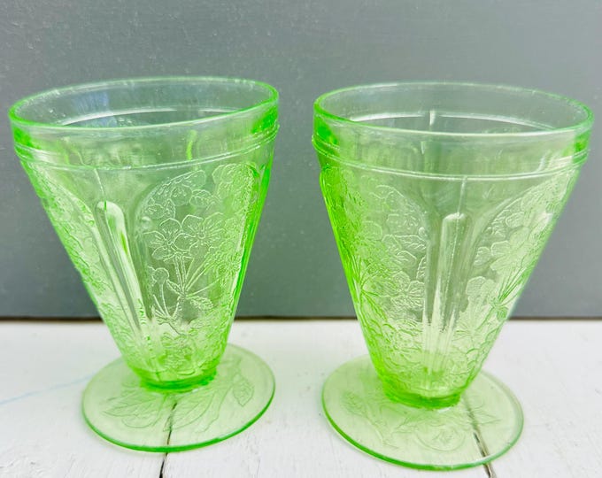 Antique Pair Jeannette Glass Company Cherry Blossom Pattern Footed Juice Tumblers Vaseline Uranium Green Glass
