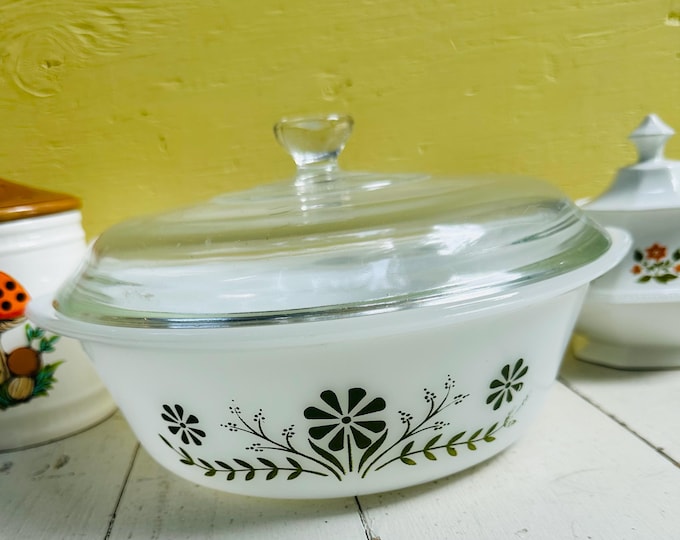 Vintage Glasbake Casserole Dish with Glass Lid, Glasbake green floral pattern, Glasbake 2 quart round dish, Glasbake Leaves and Daisies