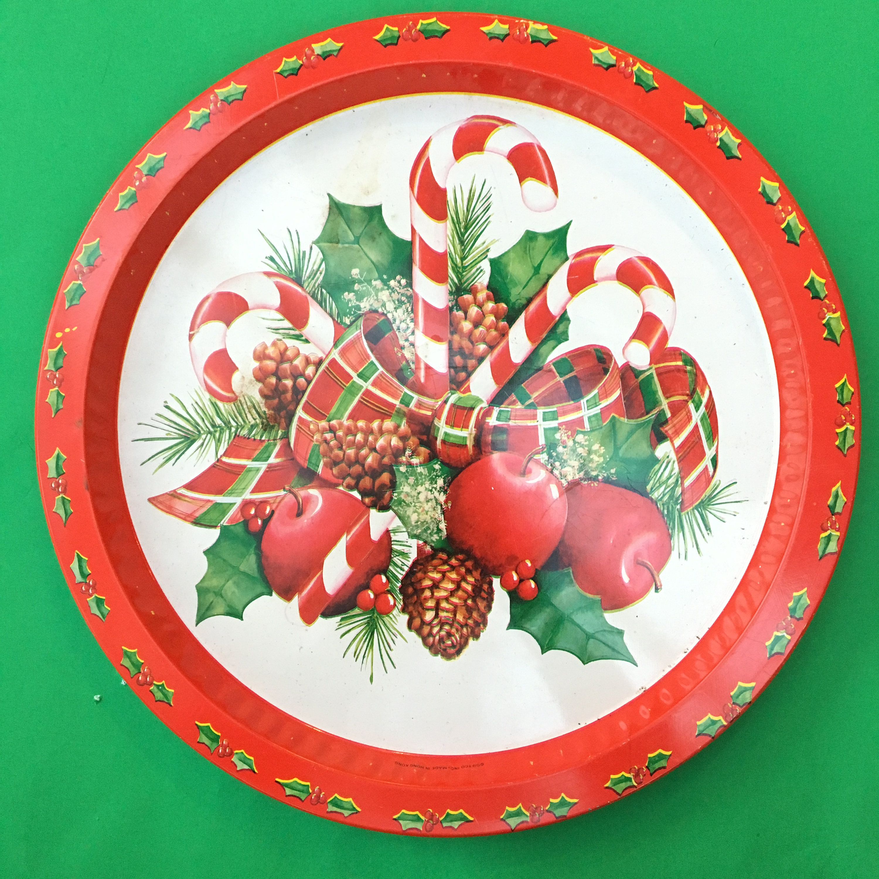 Vintage Christmas Tin Trays, Set of Three, Tin Christmas Tray