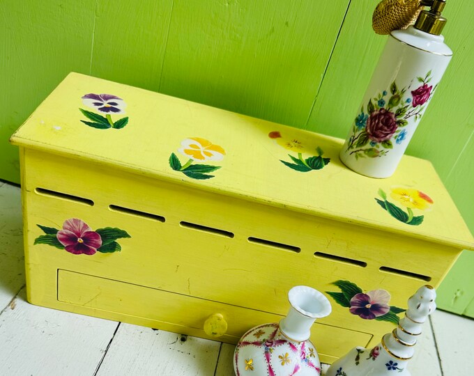 Vintage Handmade Wooden Jewelry box, Vintage Yellow Pansy Box, Vintage Dresser Decorative Box, Floral Decorative Box, Vanity Storage Box